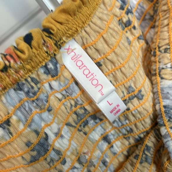 Xhilaration smocked floral blouse - Picture 3 of 5